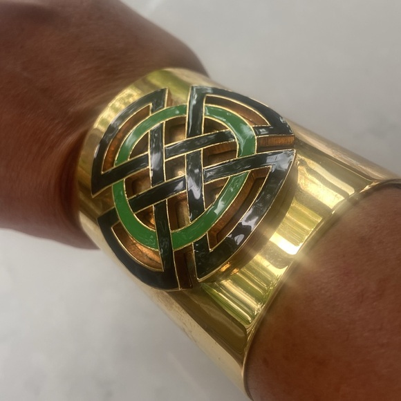 Tory Burch Gold Cuff - Picture 4 of 4
